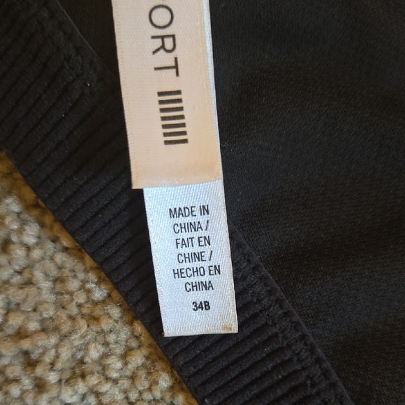 Black and Gray Women's Sports Bra - Picture 8 of 10